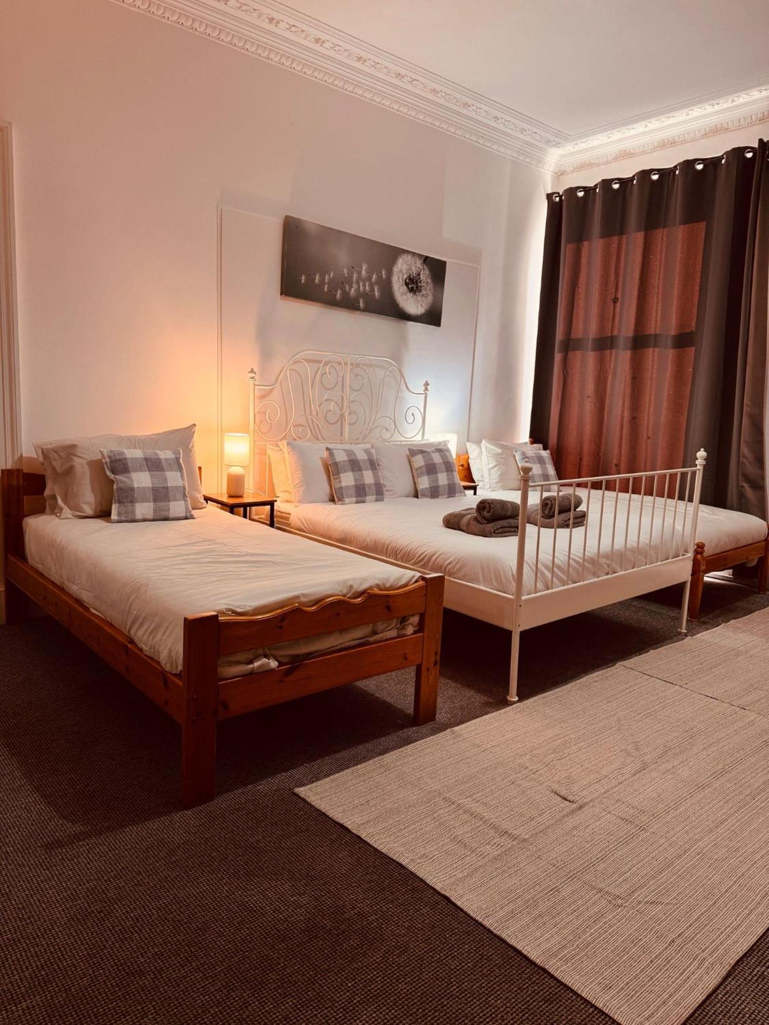 Edinburgh Travel Guest House エクステリア 写真