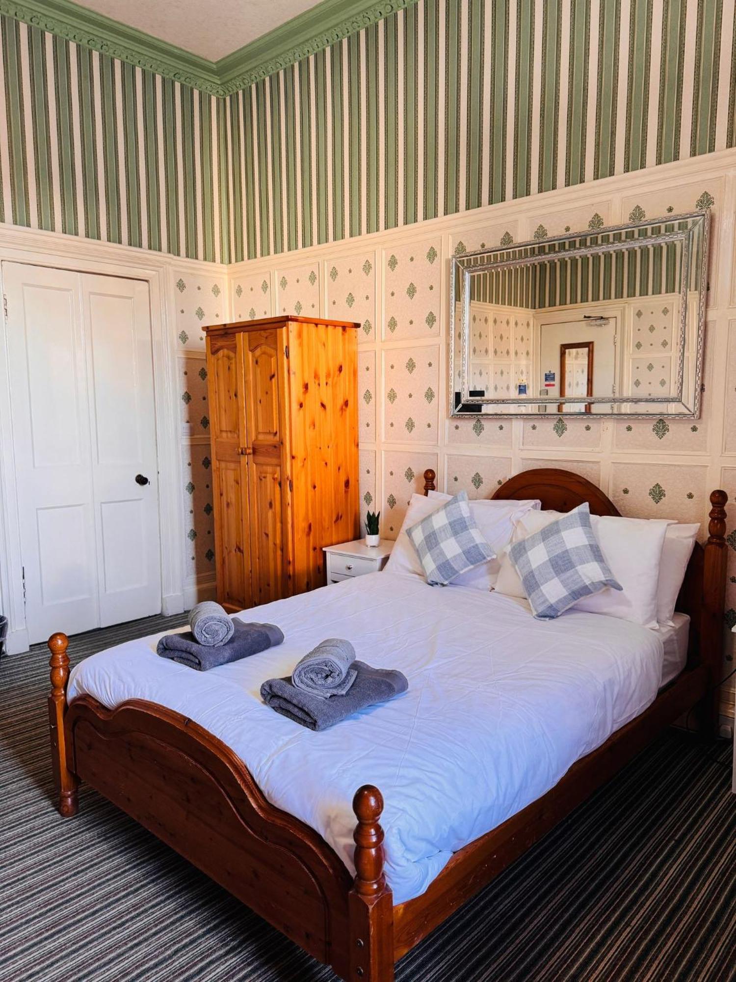 Edinburgh Travel Guest House エクステリア 写真
