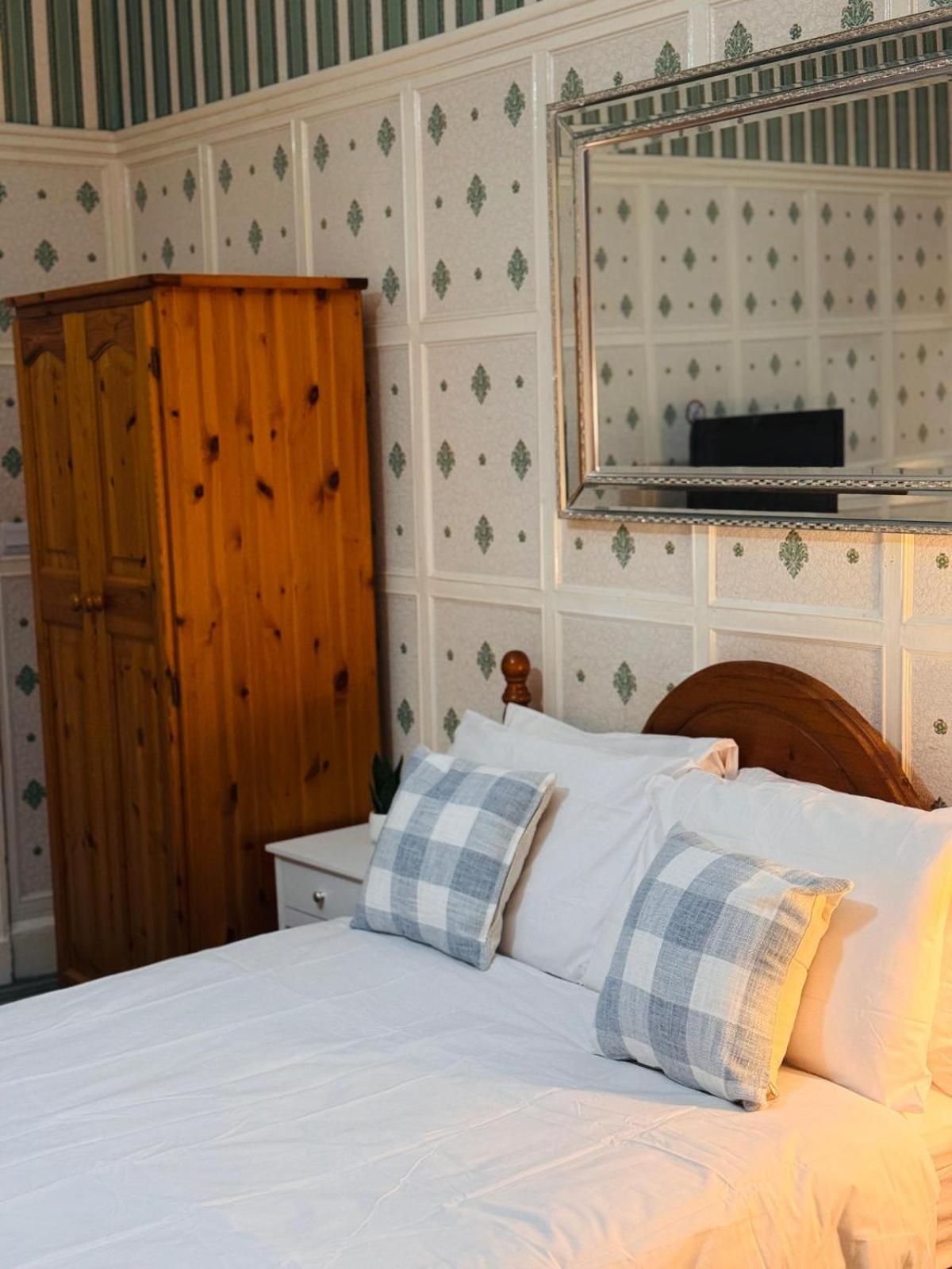 Edinburgh Travel Guest House エクステリア 写真